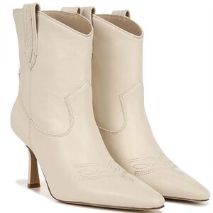 BNIB Sam Edelman, Moe Stiletto Bootie, Ivory Leather, Size 6/36
